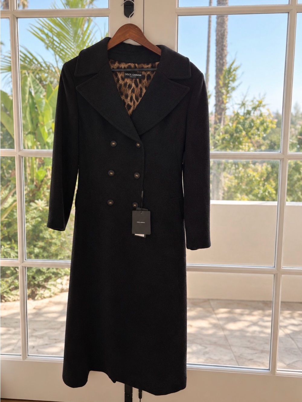 Dolce & Gabbana Black Double-Breasted Coat with Leopard Lining
